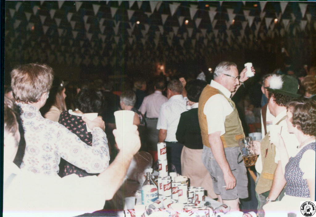 1975 10 12 43 Baltimore Oktoberfest.jpg